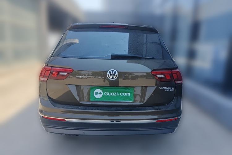 Used Volkswagen Tiguan L 2017 330TSI Automatic Two-Wheel Drive Luxury Edition Rear
