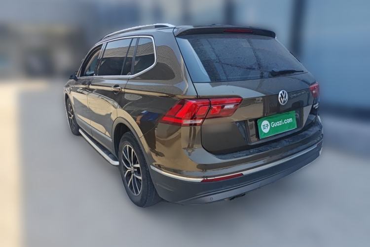 Used Volkswagen Tiguan L 2017 330TSI Automatic Two-Wheel Drive Luxury Edition Rear Left 45 Deg