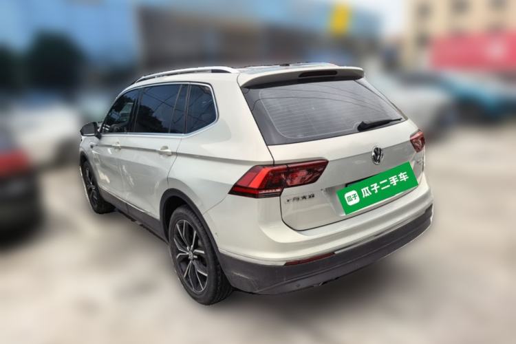 Used Volkswagen Tiguan L 2017 330TSI Automatic Two-Wheel Drive Flagship Edition Rear Left 45 Deg
