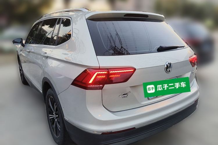 Used Volkswagen Tiguan L 2017 330TSI Automatic Two-Wheel Drive Flagship Edition Rear Left 45 Deg