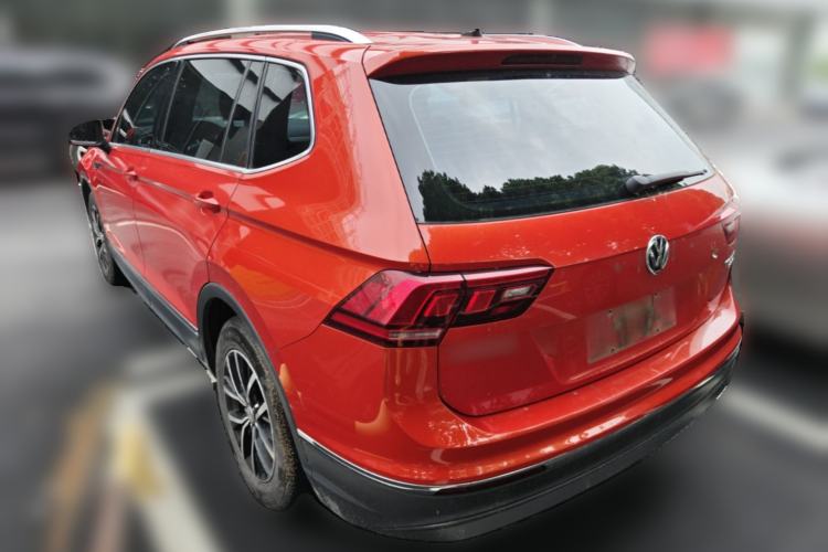 Used Volkswagen Tiguan L 2017 330TSI Automatic Two-Wheel Drive Comfort Edition Rear Left 45 Deg