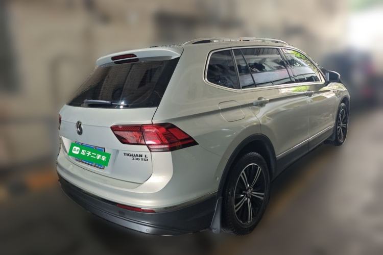 Used Volkswagen Tiguan L 2017 330TSI Automatic Two-Wheel Drive Flagship Edition Rear Right 45 Deg