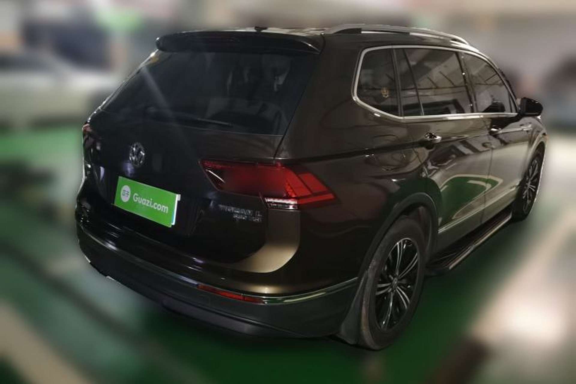 Used Volkswagen Tiguan L 2017 330TSI Automatic Two-Wheel Drive Flagship Edition Rear Right 45 Deg