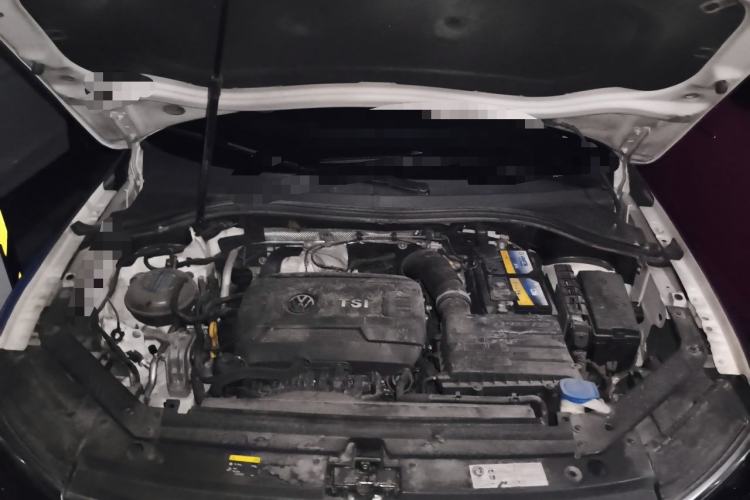 Used Volkswagen Tiguan L 2017 380TSI Automatic All-Wheel-Drive Luxury Edition Engine Bay