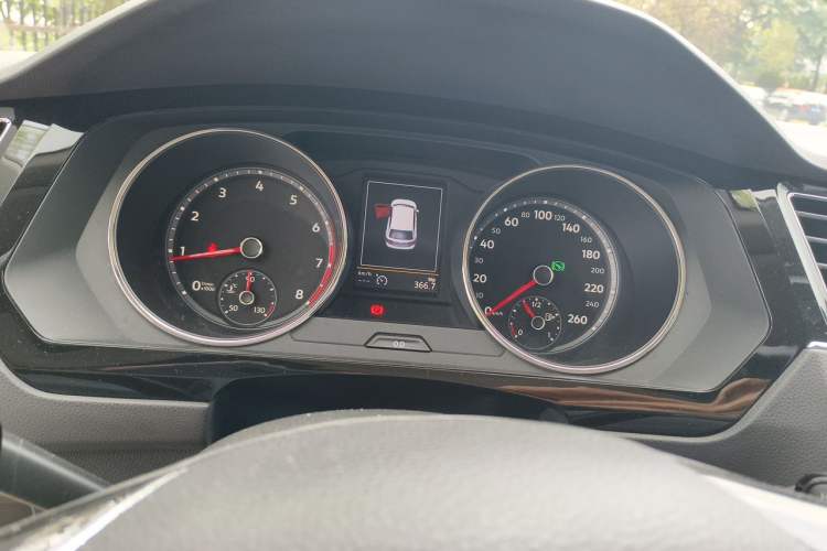 Used Volkswagen Tiguan L 2017 330TSI Automatic Two-Wheel Drive Flagship Edition Instrument Cluster