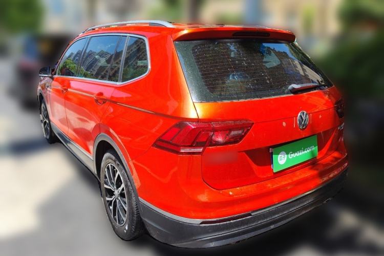 Used Volkswagen Tiguan L 2017 330TSI Automatic Two-Wheel Drive Comfort Edition Rear Left 45 Deg