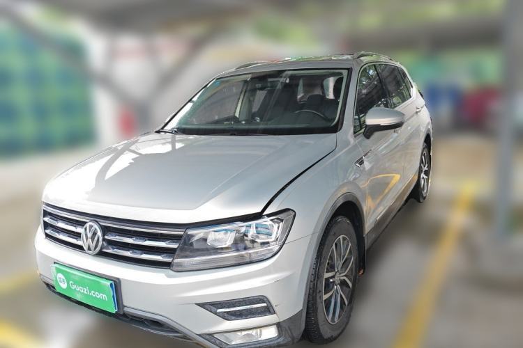Used Volkswagen Tiguan L 2017 330TSI Automatic Two-Wheel Drive Comfort Edition Guazi used car, China used car export, Used car for sale, Used cars, Cheapest cars for sale
