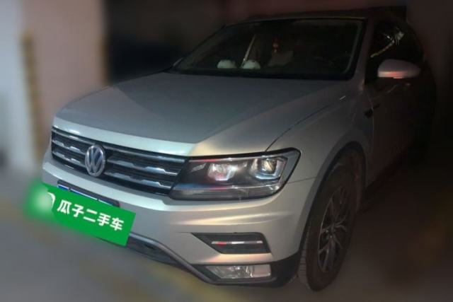 Used Volkswagen Tiguan L 2017 330TSI Automatic Two-Wheel Drive Luxury Edition