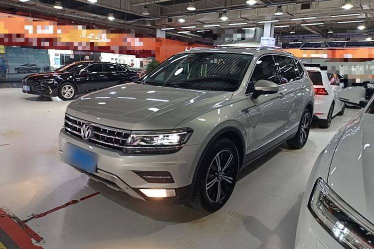 Used Volkswagen Tiguan L 2017 330TSI Automatic Two-Wheel Drive Flagship Edition Guazi used car, China used car export, Used car for sale, Used  cars, Cheapest cars for sale