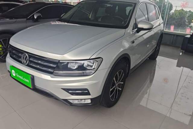 Used Volkswagen Tiguan L 2017 330TSI Automatic Two-Wheel Drive Luxury Edition