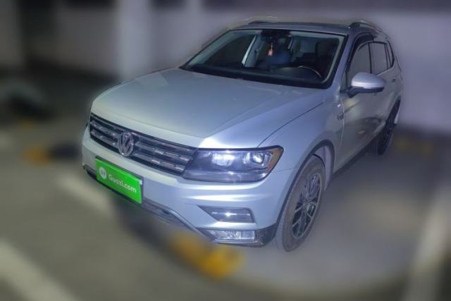 Used Volkswagen Tiguan L 2017 330TSI Automatic Two-Wheel Drive Luxury Edition