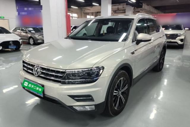 Used Volkswagen Tiguan L 2017 380TSI Automatic All-Wheel-Drive Luxury Edition