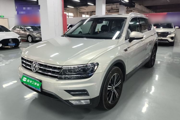 Used Volkswagen Tiguan L 2017 380TSI Automatic All-Wheel-Drive Luxury Edition Guazi used car, China used car export, Used car for sale, Used cars, Cheapest cars for sale