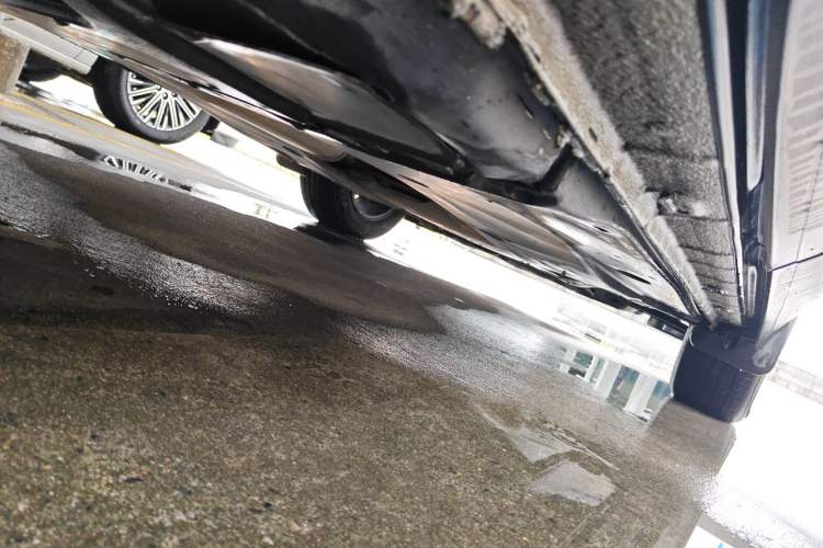 Used Volkswagen Tiguan L 2017 330TSI Automatic Two-Wheel Drive Comfort Edition Chassis Rear Right
