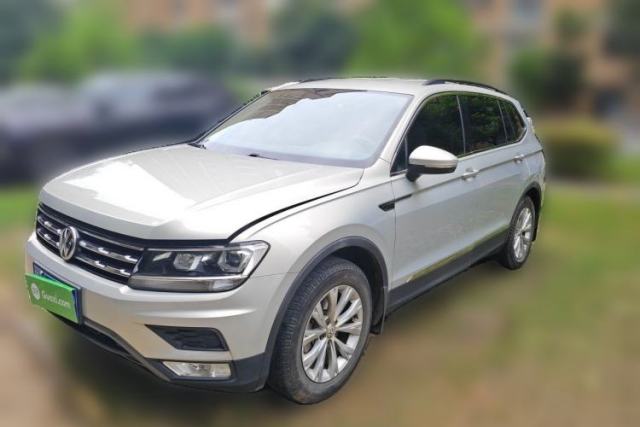 Used Volkswagen Tiguan L 2017 330TSI Automatic Two-Wheel Drive Luxury Edition