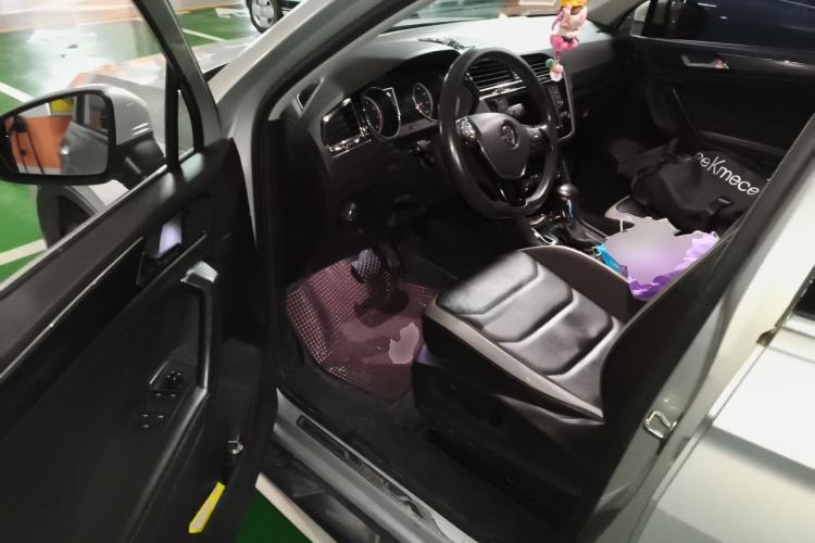 Used Volkswagen Tiguan L 2017 330TSI Automatic Two-Wheel Drive Comfort Edition Driver Seat