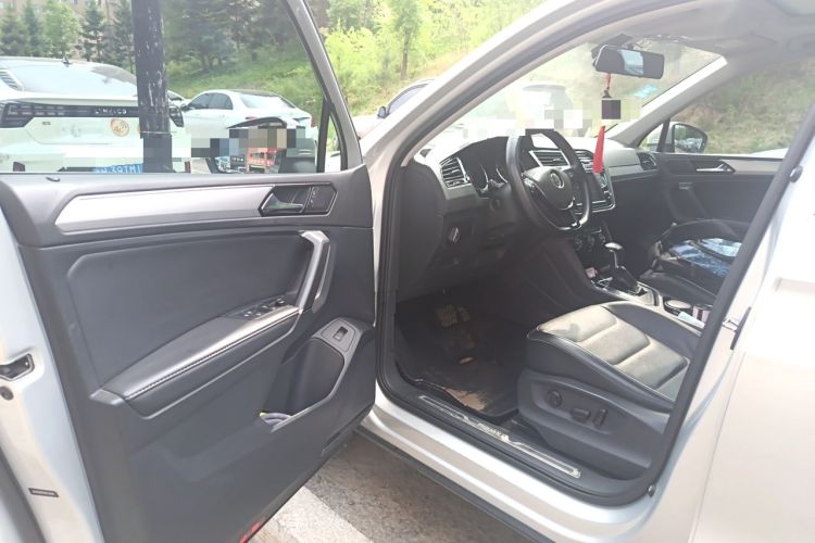 Used Volkswagen Tiguan L 2017 330TSI Automatic Two-Wheel Drive Flagship Edition Driver Seat