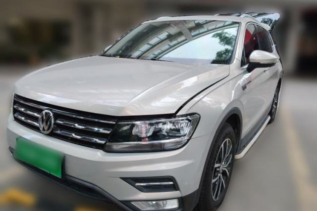 Used Volkswagen Tiguan L 2017 330TSI Automatic Two-Wheel Drive Luxury Edition