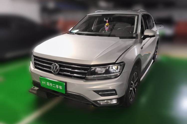 Used Volkswagen Tiguan L 2017 330TSI Automatic Two-Wheel Drive Comfort Edition Guazi used car, China used car export, Used car for sale, Used  cars, Cheapest cars for sale
