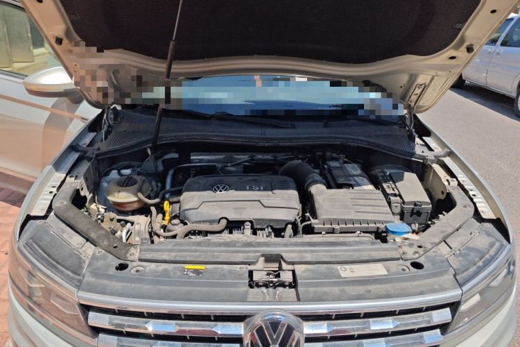 Used Volkswagen Tiguan L 2017 330TSI Automatic Two-Wheel Drive Flagship Edition Engine Bay