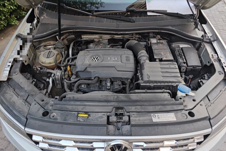 Used Volkswagen Tiguan L 2017 330TSI Automatic Two-Wheel Drive Flagship Edition Engine Bay