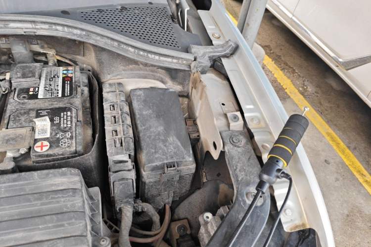 Used Volkswagen Tiguan L 2017 330TSI Automatic Two-Wheel Drive Comfort Edition Engine Bay Left