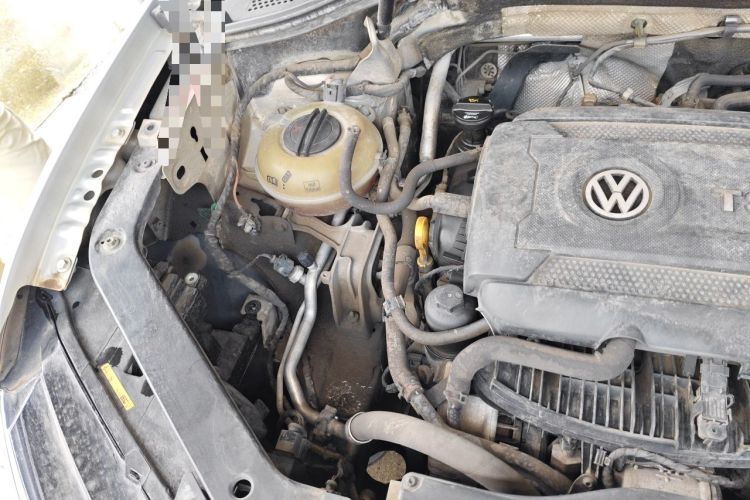 Used Volkswagen Tiguan L 2017 330TSI Automatic Two-Wheel Drive Comfort Edition Engine Bay Right