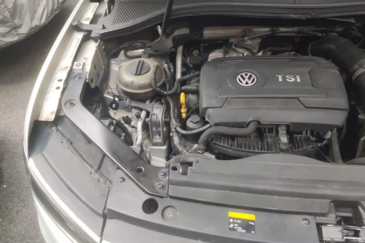 Used Volkswagen Tiguan L 2017 330TSI Automatic Two-Wheel Drive Flagship Edition Engine Bay Right