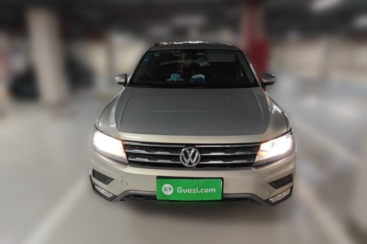 Used Volkswagen Tiguan L 2017 330TSI Automatic Two-Wheel Drive Luxury Edition Exterior 1