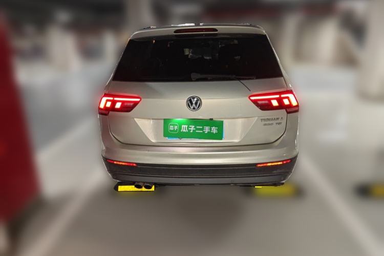 Used Volkswagen Tiguan L 2017 330TSI Automatic Two-Wheel Drive Luxury Edition Exterior 4