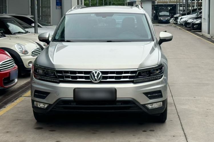 Used Volkswagen Tiguan L 2017 330TSI Automatic Two-Wheel Drive Flagship Edition Exterior 5