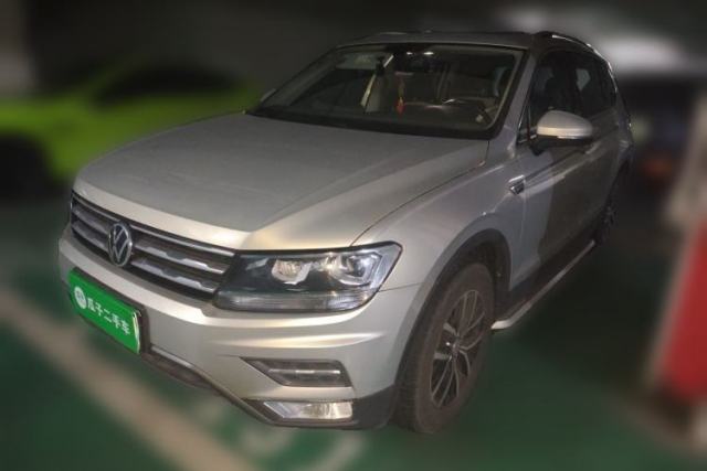 Used Volkswagen Tiguan L 2017 330TSI Automatic Two-Wheel Drive Luxury Edition
