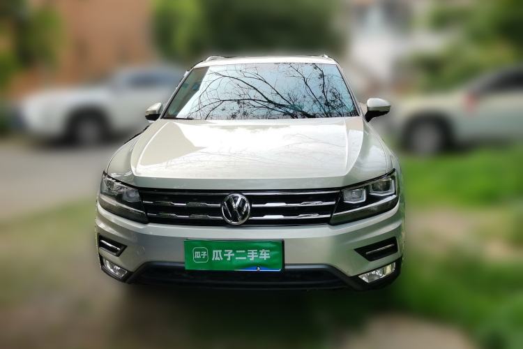 Used Volkswagen Tiguan L 2017 330TSI Automatic Two-Wheel Drive Luxury Edition Front