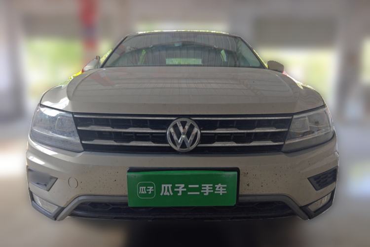 Used Volkswagen Tiguan L 2017 330TSI Automatic Two-Wheel Drive Luxury Edition Front