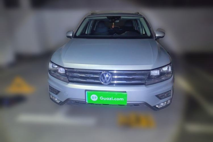 Used Volkswagen Tiguan L 2017 330TSI Automatic Two-Wheel Drive Luxury Edition Front