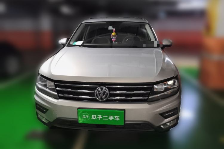 Used Volkswagen Tiguan L 2017 330TSI Automatic Two-Wheel Drive Comfort Edition Front