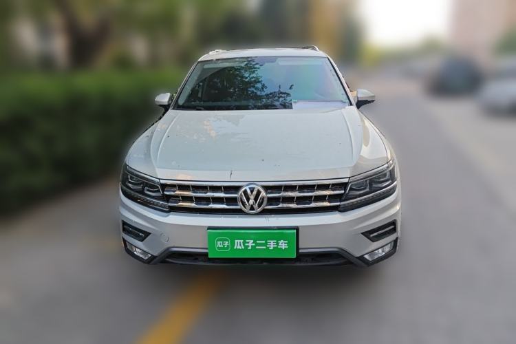Used Volkswagen Tiguan L 2017 330TSI Automatic Two-Wheel Drive Flagship Edition Front