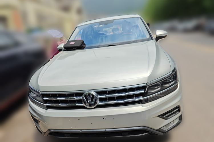 Used Volkswagen Tiguan L 2017 330TSI Automatic Two-Wheel Drive Flagship Edition Front