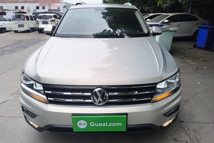 Used Volkswagen Tiguan L 2017 330TSI Automatic Two-Wheel Drive Luxury Edition Front