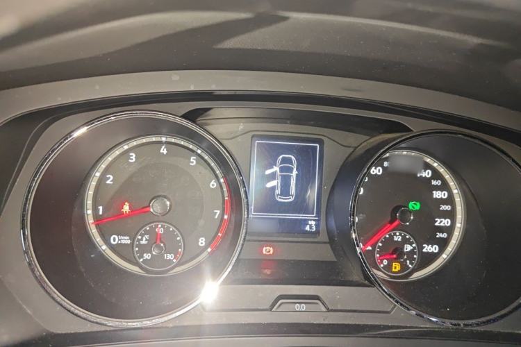 Used Volkswagen Tiguan L 2017 330TSI Automatic Two-Wheel Drive Luxury Edition Instrument Cluster