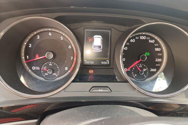 Used Volkswagen Tiguan L 2017 380TSI Automatic All-Wheel-Drive Luxury Edition Instrument Cluster