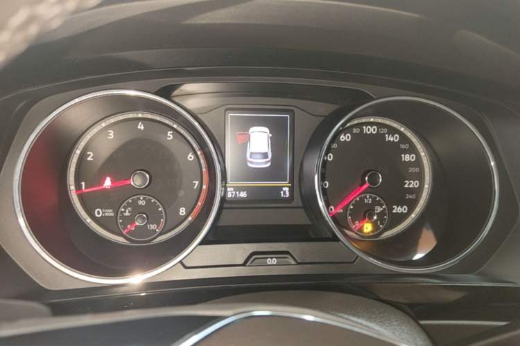 Used Volkswagen Tiguan L 2017 330TSI Automatic Two-Wheel Drive Flagship Edition Instrument Cluster