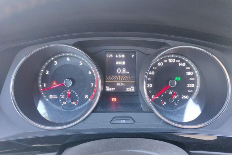 Used Volkswagen Tiguan L 2017 330TSI Automatic Two-Wheel Drive Flagship Edition Instrument Cluster