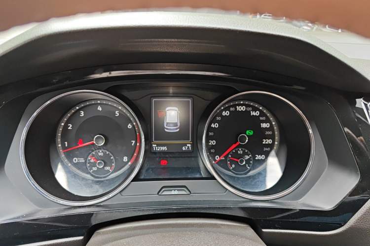 Used Volkswagen Tiguan L 2017 330TSI Automatic Two-Wheel Drive Flagship Edition Instrument Cluster