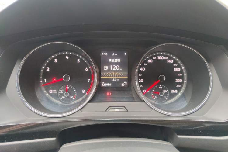 Used Volkswagen Tiguan L 2017 330TSI Automatic Two-Wheel Drive Luxury Edition Instrument Cluster
