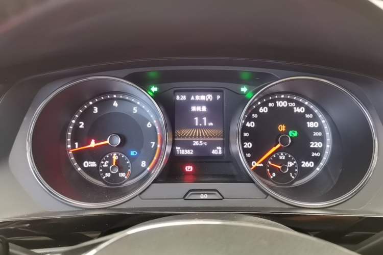 Used Volkswagen Tiguan L 2017 380TSI Automatic All-Wheel-Drive Luxury Edition Instrument Cluster