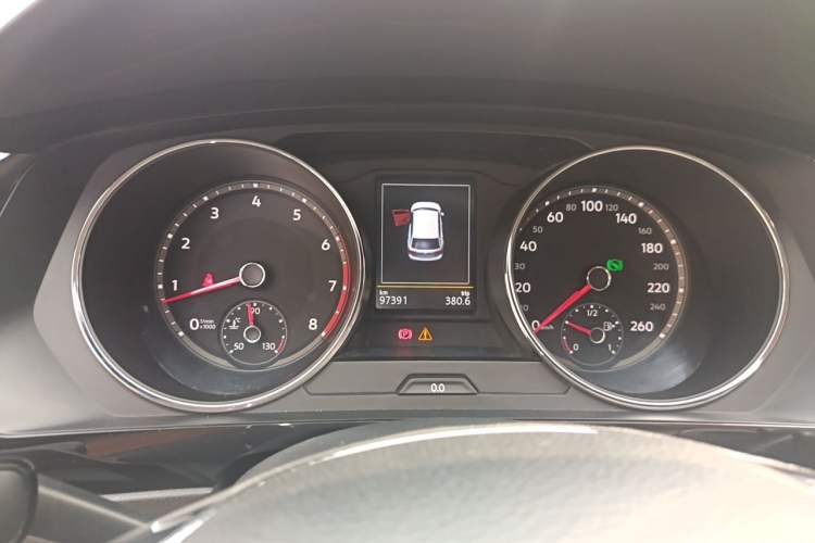 Used Volkswagen Tiguan L 2017 330TSI Automatic Two-Wheel Drive Flagship Edition Instrument Cluster