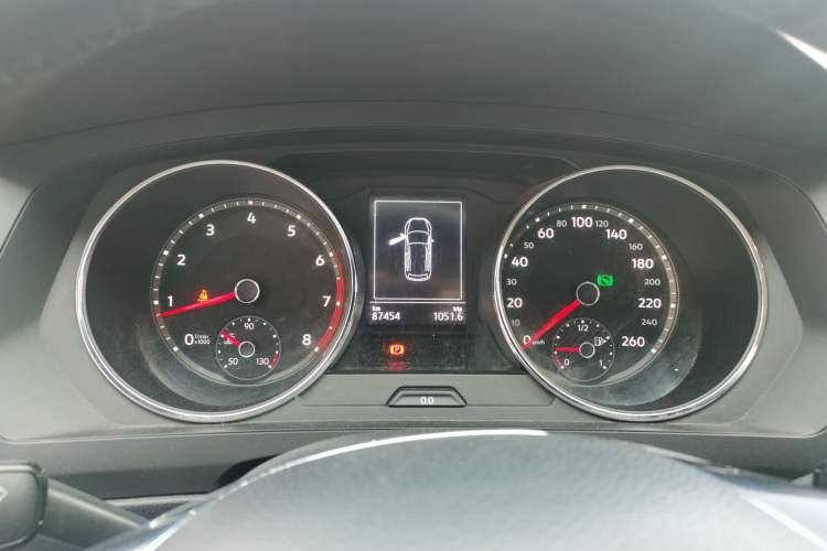 Used Volkswagen Tiguan L 2017 330TSI Automatic Two-Wheel Drive Luxury Edition Instrument Cluster