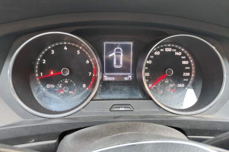 Used Volkswagen Tiguan L 2017 330TSI Automatic Two-Wheel Drive Luxury Edition Instrument Cluster