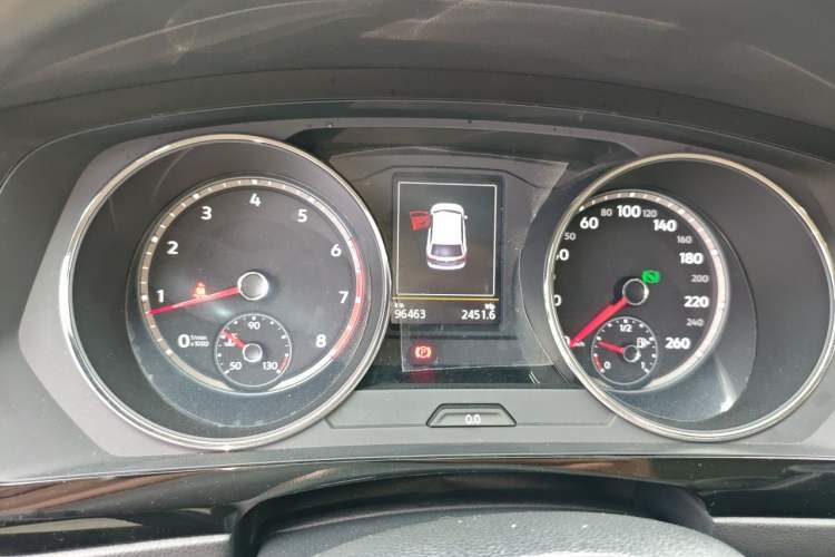 Used Volkswagen Tiguan L 2017 330TSI Automatic Two-Wheel Drive Luxury Edition Instrument Cluster